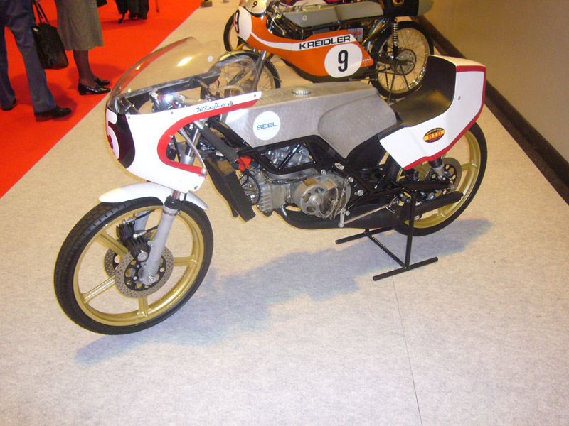 BikeRacing125s
